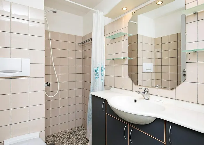 6 Person In * Ringkobing