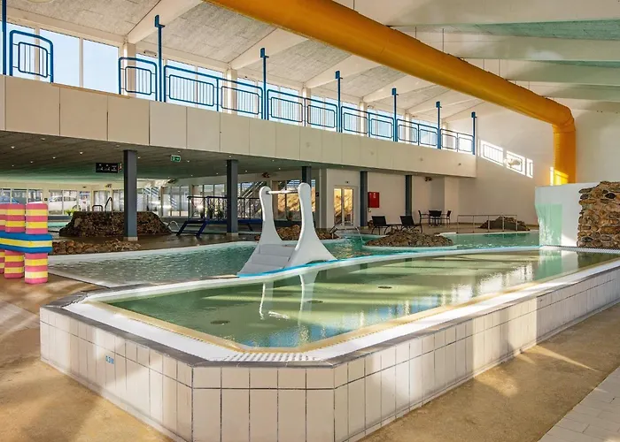 Apartment 6 Person In